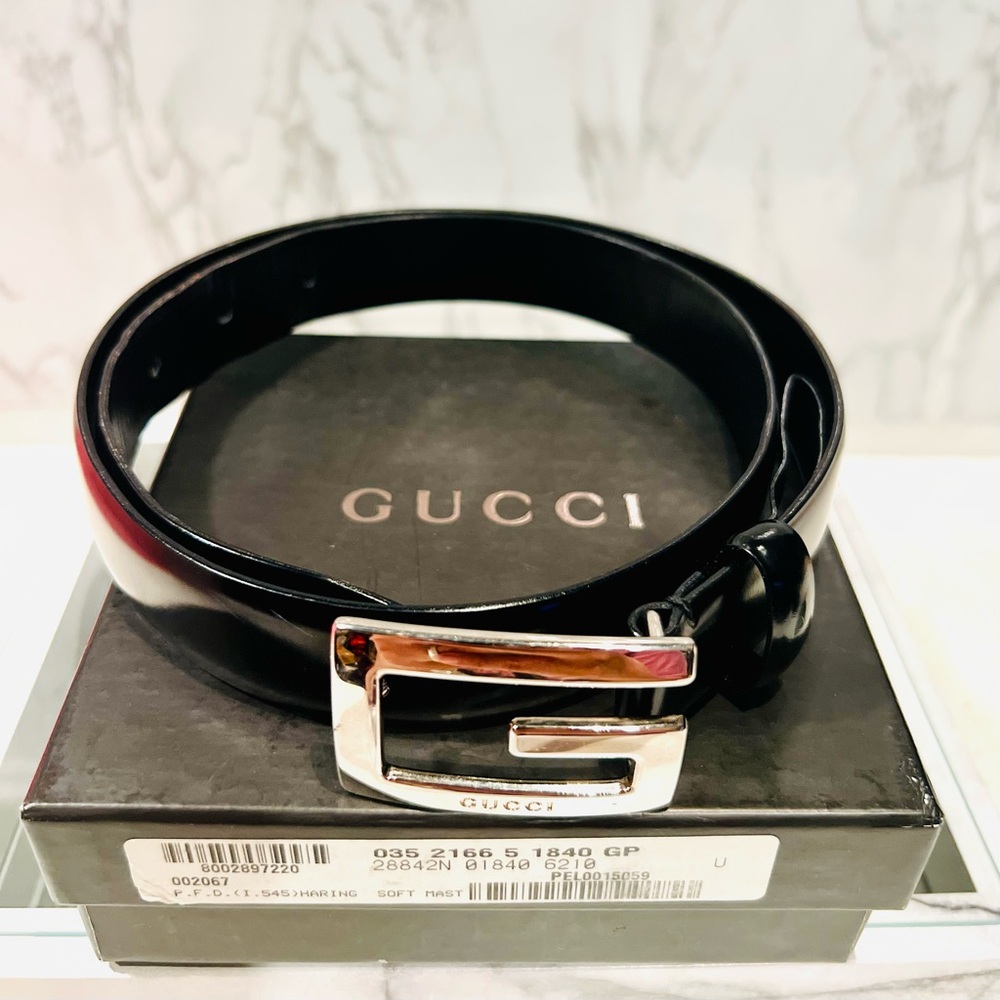 Authentic Gucci Black Leather Belt - Picture 2 of 8